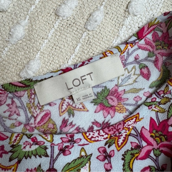 Loft Jungle Wrapped Back floral long sleeve cropped top size xs - Picture 7 of 12